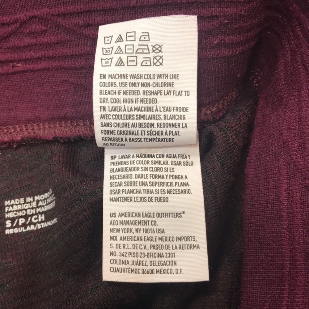 AMERICAN EAGLE OUTFITTERS Burgundy Patterned Leggings Sz. S - Picture 7 of 9